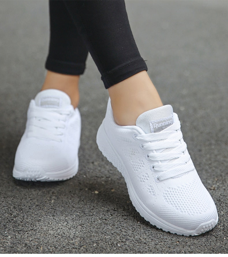 LIVYA | Ergonomische Sneakers Lichtgewicht & Stabiele Grip