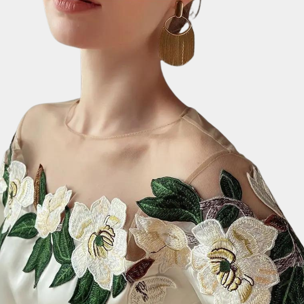 Maddison™ Dames Off-Shoulder Blouse
