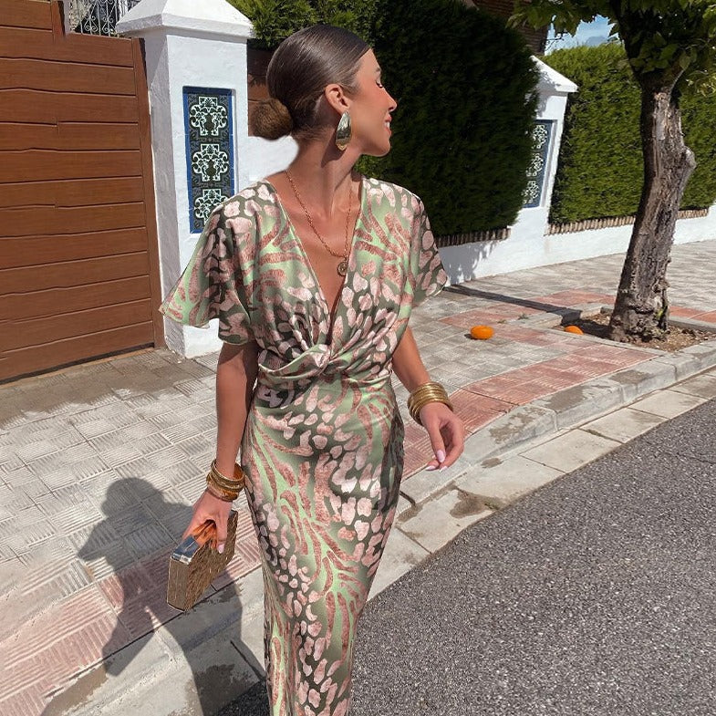 ROXANA | Lange Elegante Jurk met Gevlochten Details bij de Hals