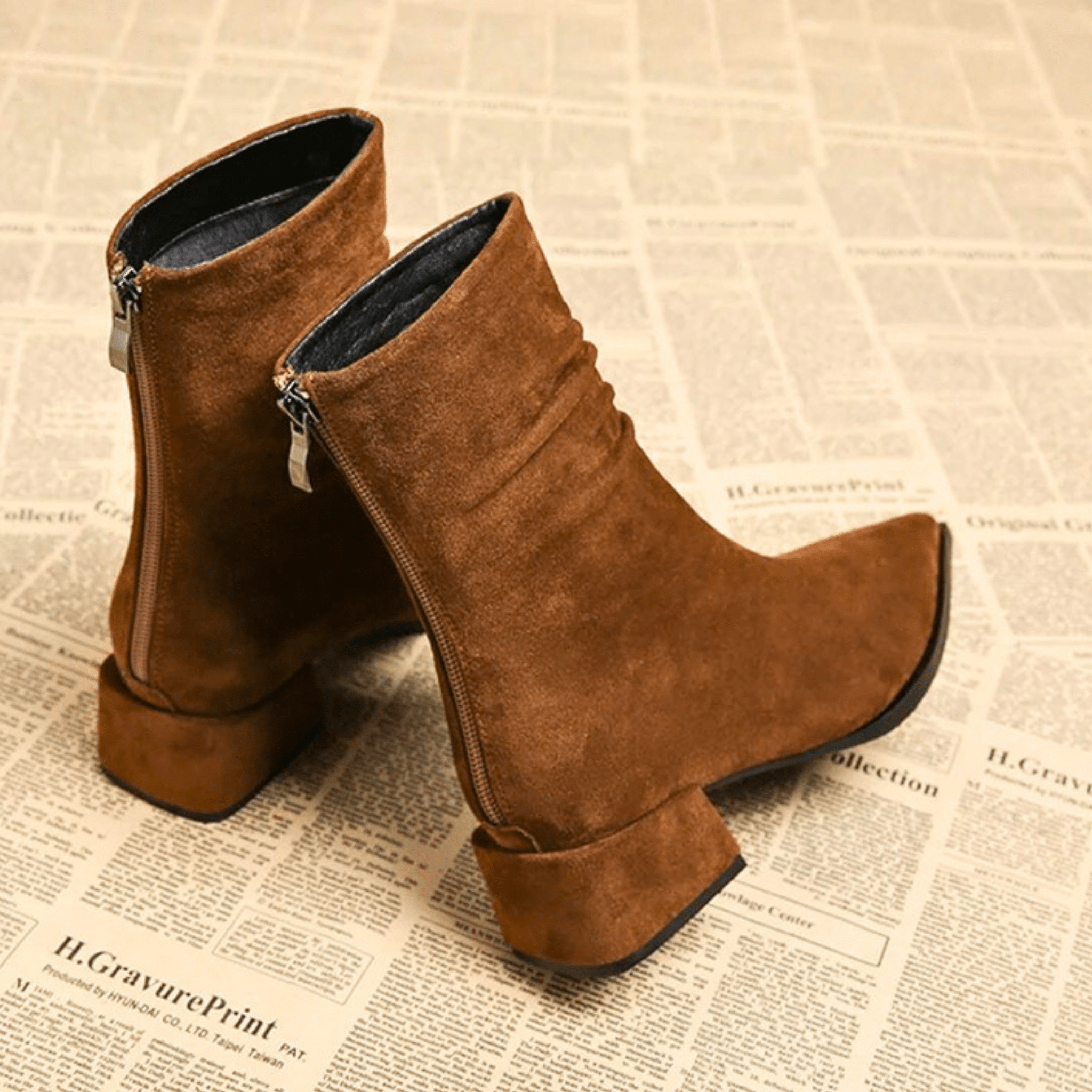 FLEUR | Damesboot met Puntige Neus en Comfortabele Blokhak