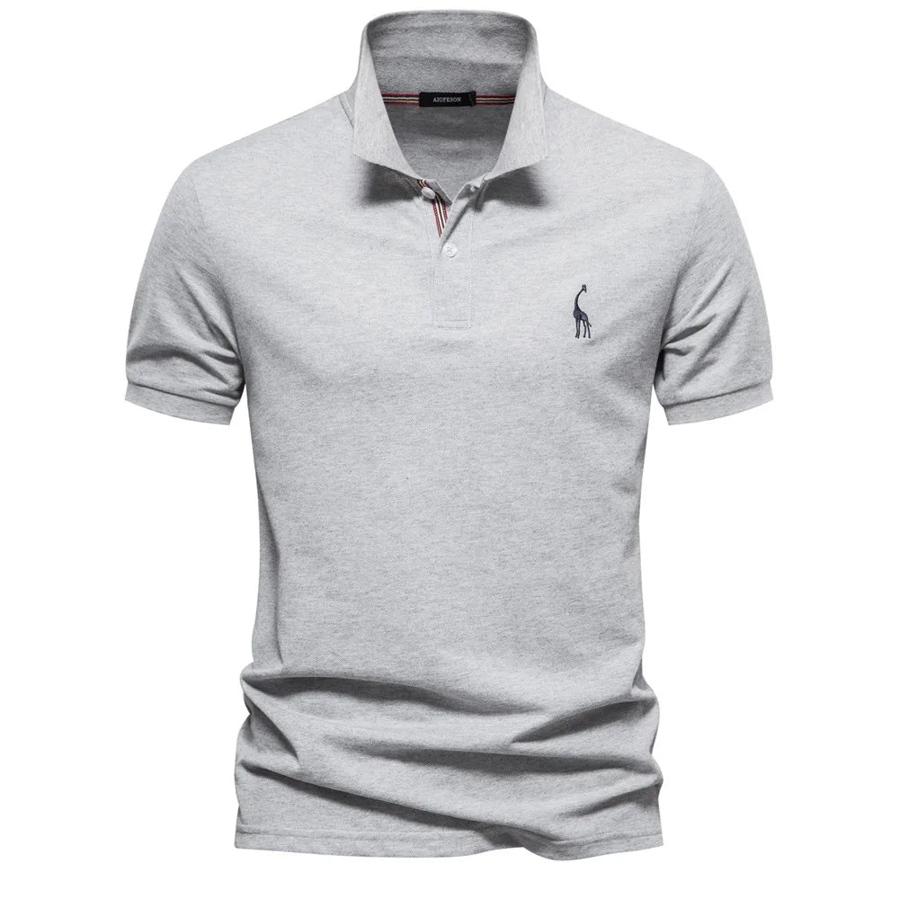 Caleb – Luxe Katoenen Polo met Hertenborduursel