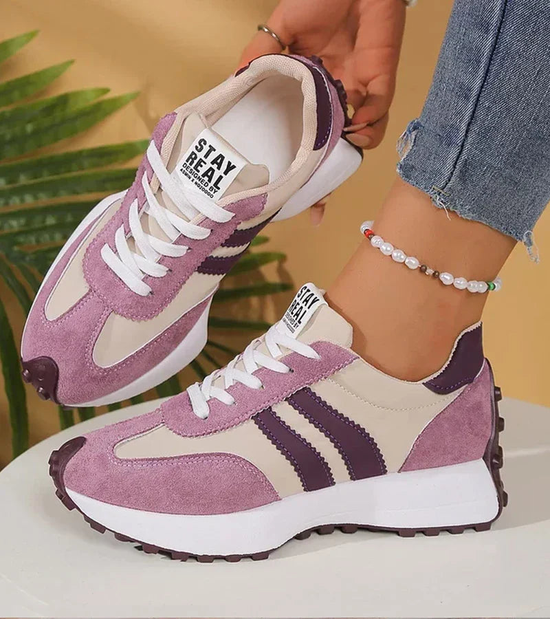 Élina™ | Ergonomische Sneakers met Verhoogd Comfort en Tijdloze Stijl