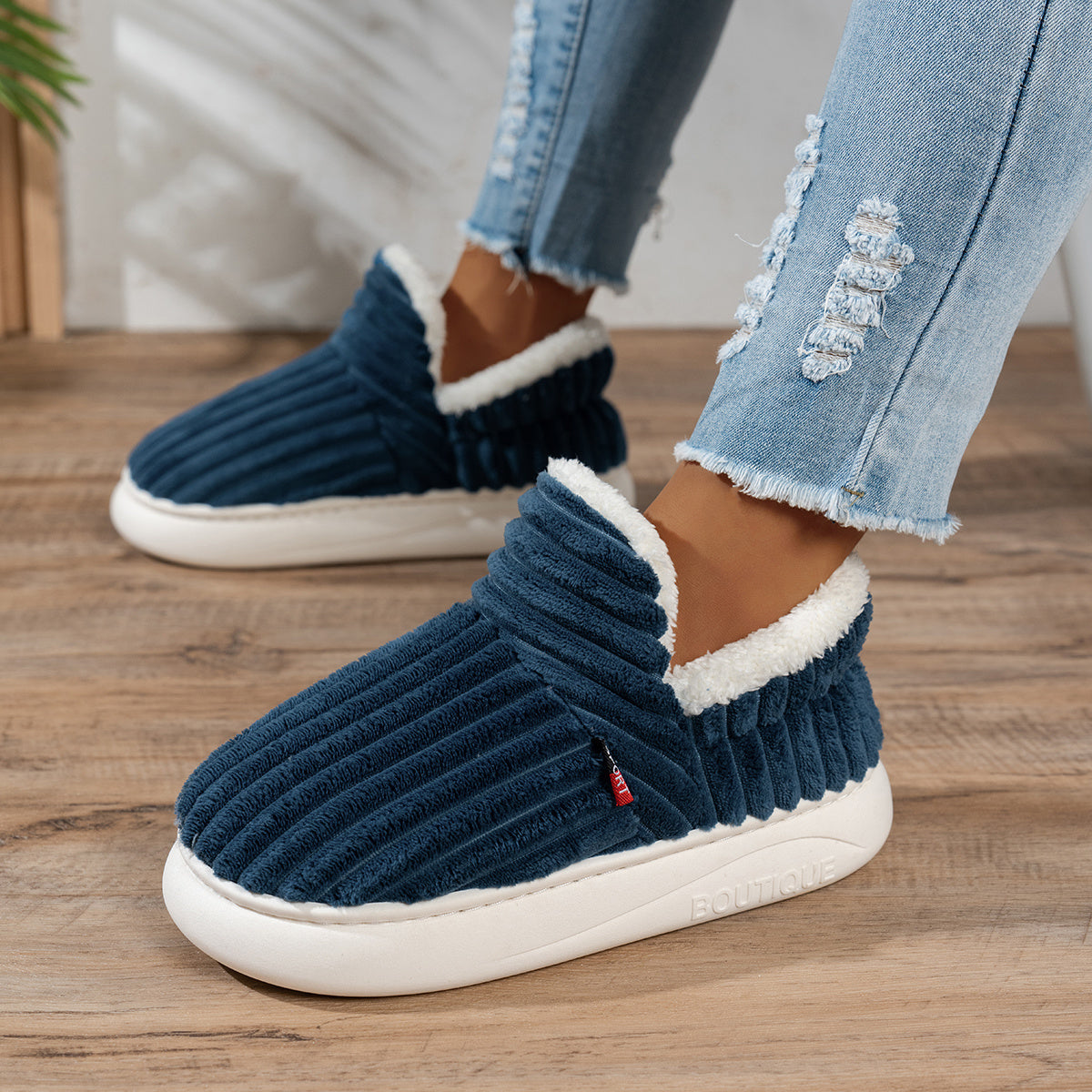 NINA | Warme Huisschoenen voor Direct Comfort en Ontspannen Gezelligheid